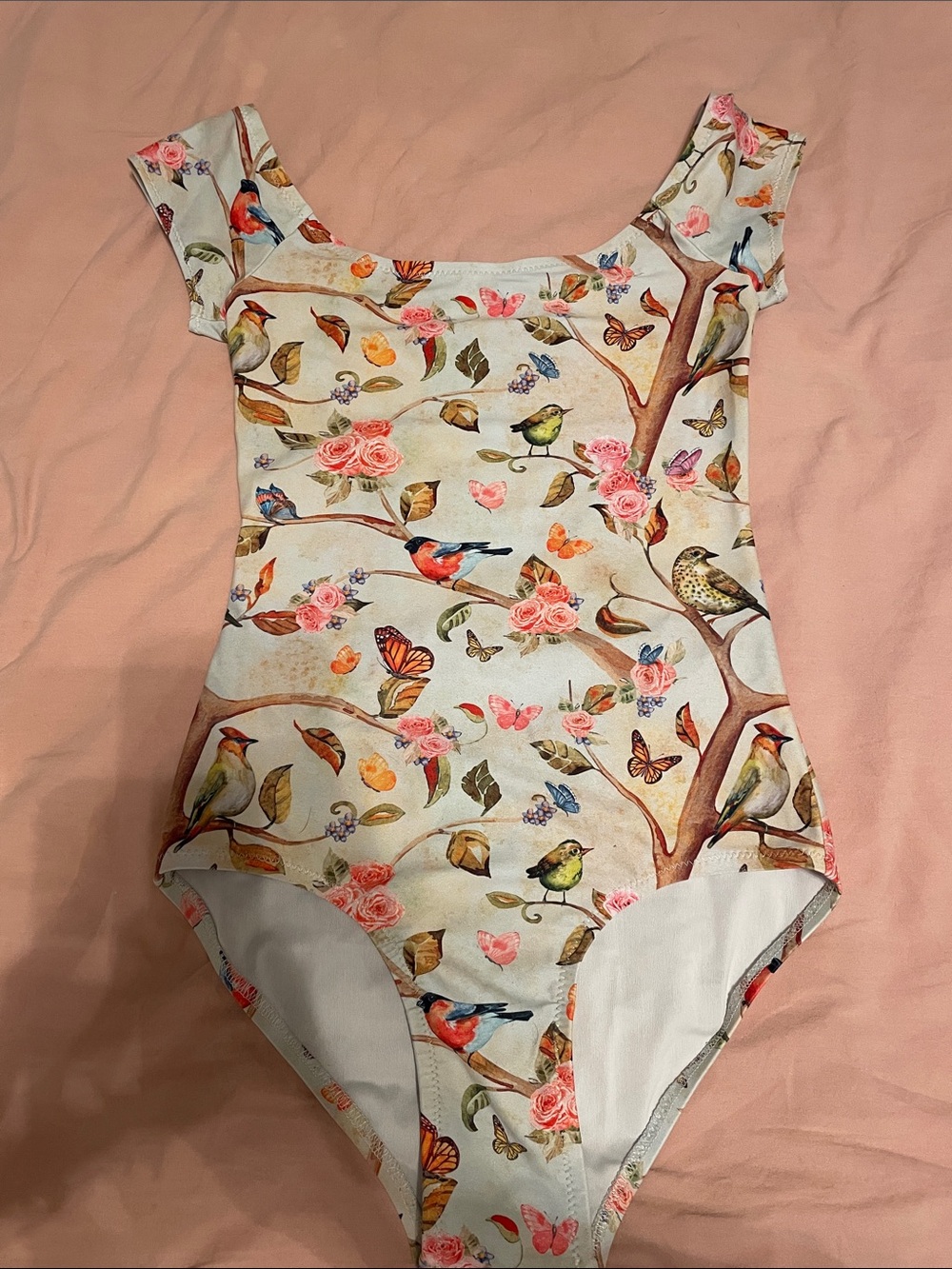 Women’s Floral Bird Print One-Piece Swimsuit - White/Pink